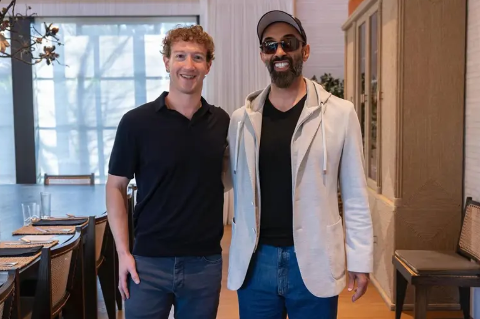 Mohamed bin Zayed Discusses with Mark Zuckerberg: "Enhancing the Digital Experience"